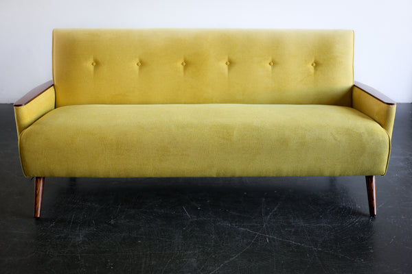 The Huisraad Modern Ladidah Sofa