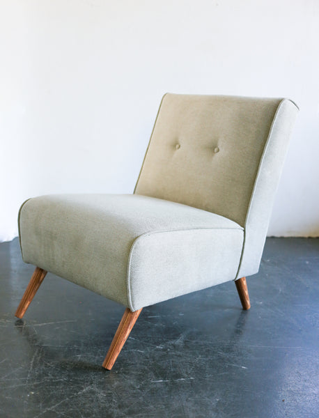 The Huisraad Modern Ladidah Slipper Chair