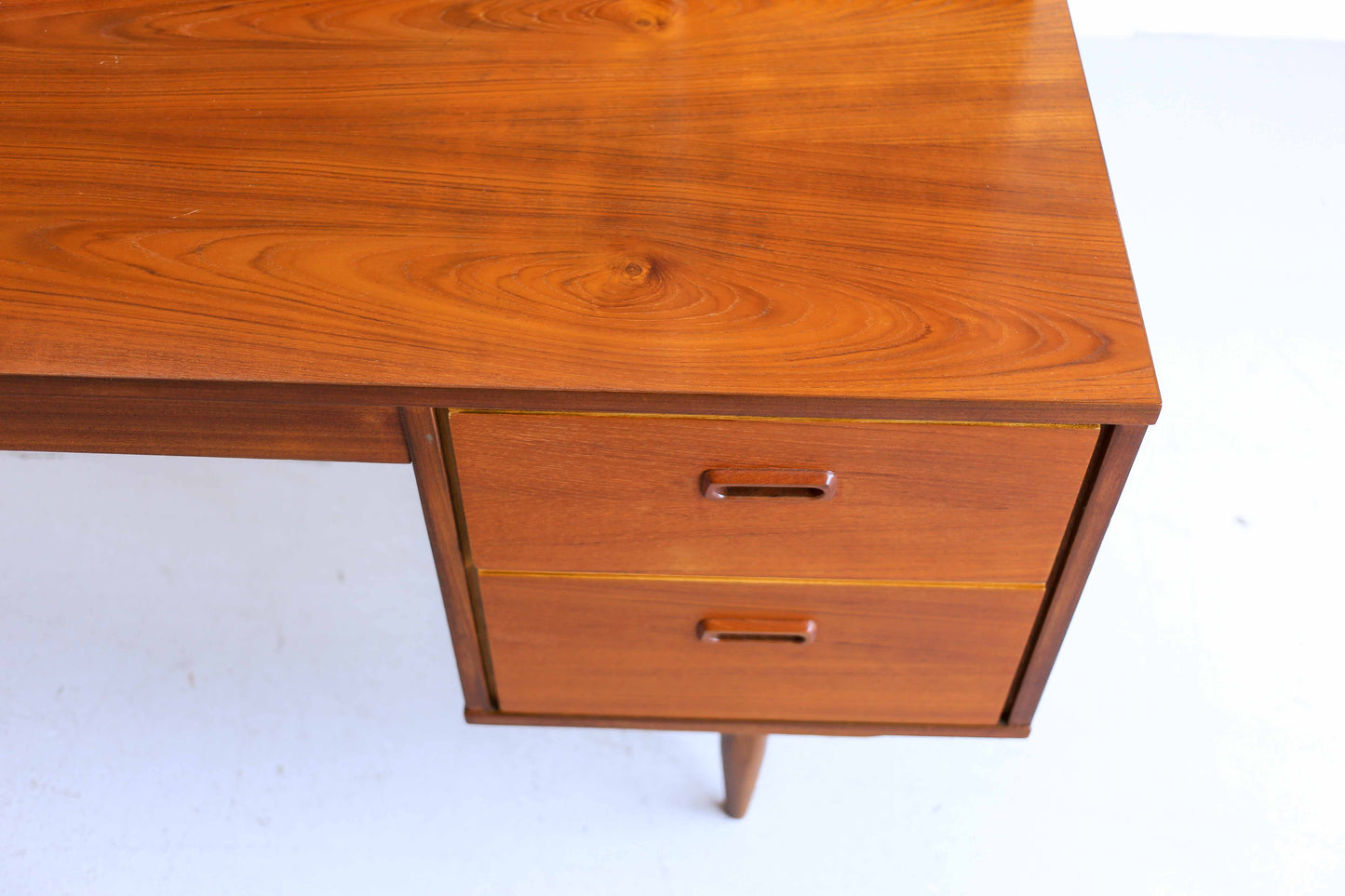 Teak Frystark Dresser