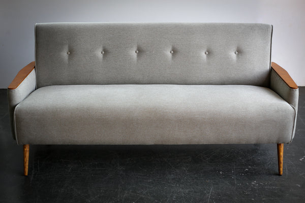 The Huisraad Modern Ladidah Sofa