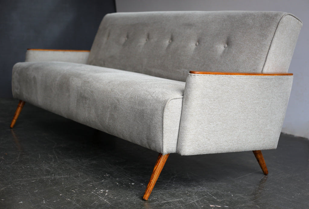The Huisraad Modern Ladidah Sofa