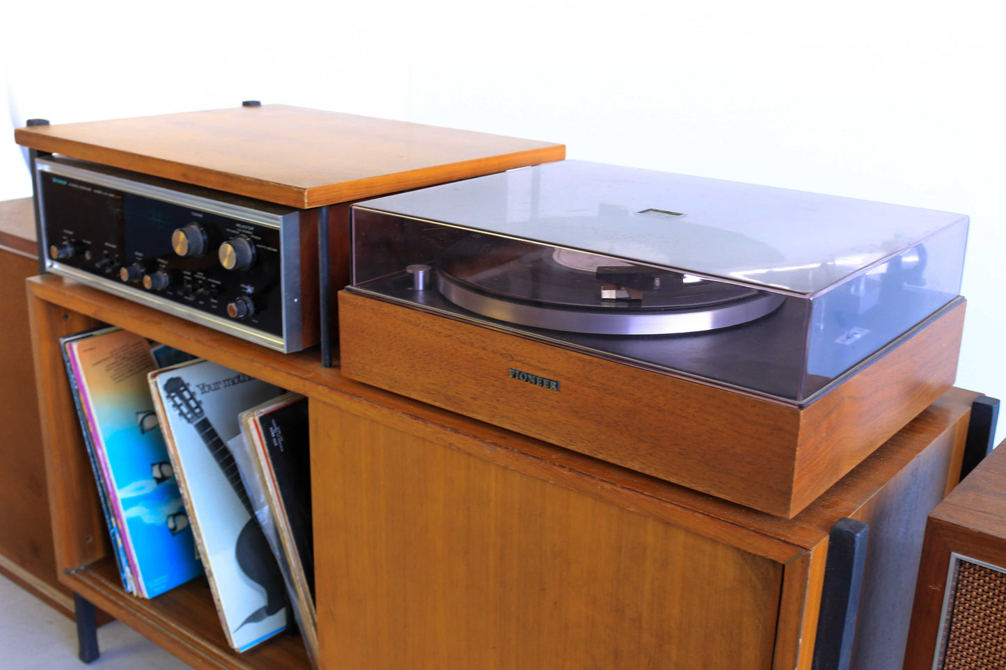 1970's Pioneer Hifi with Cabinet