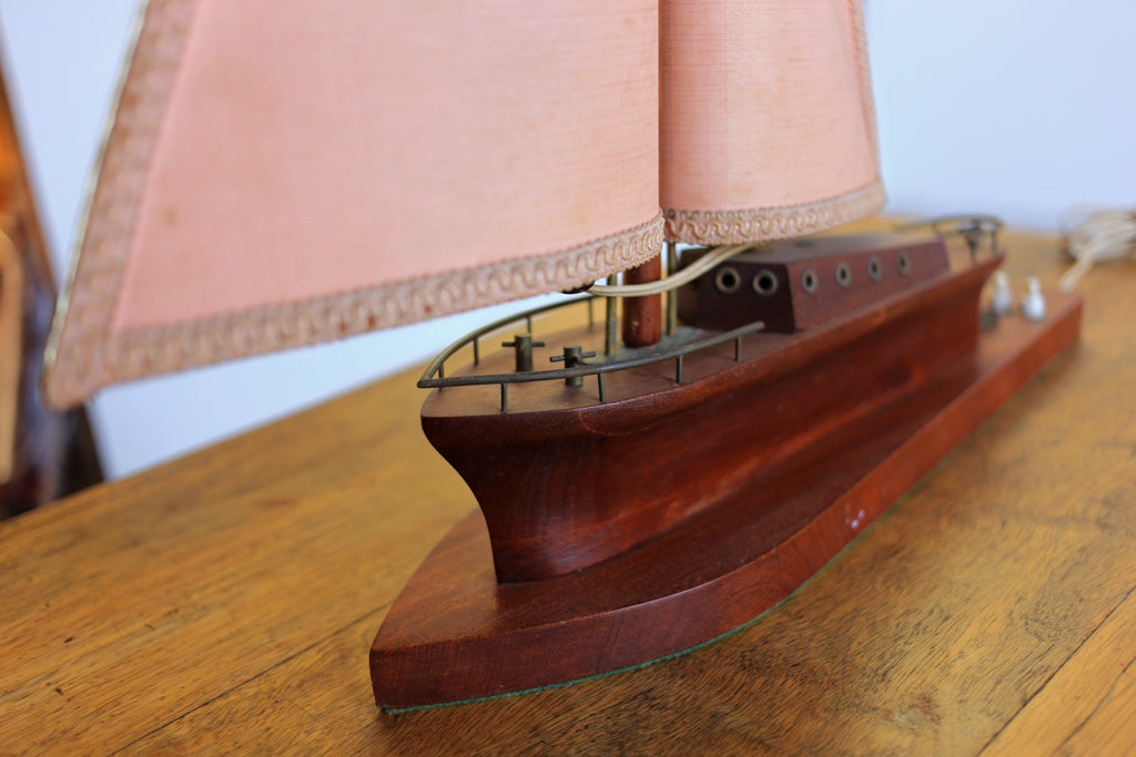 1930's Art Deco Yacht Lamp