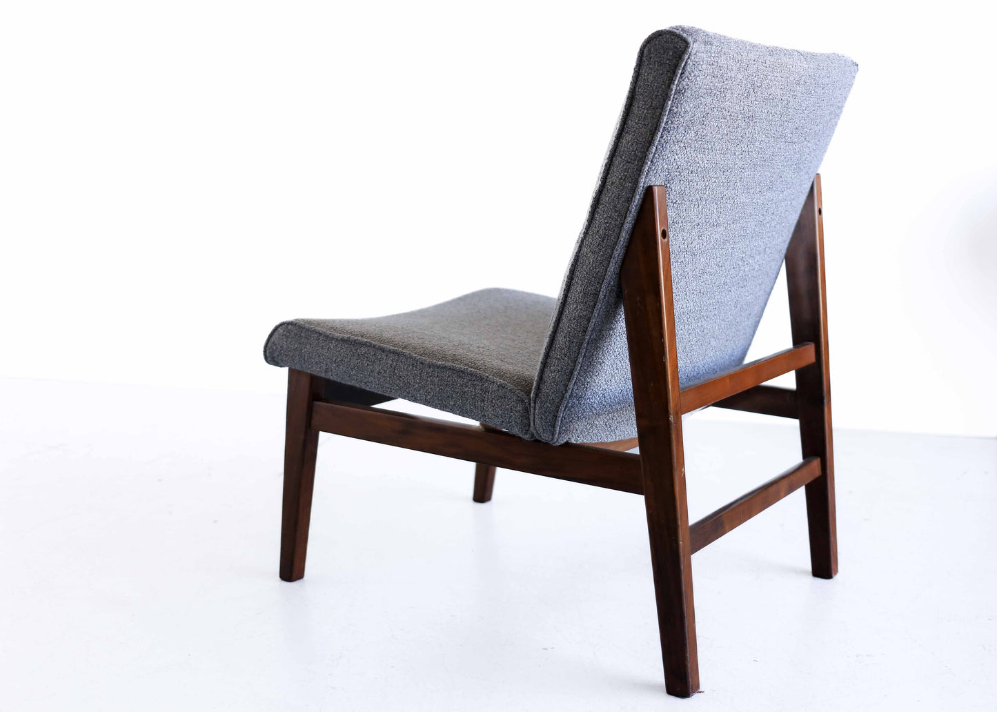 Mid-Century Modern Slipper Chair