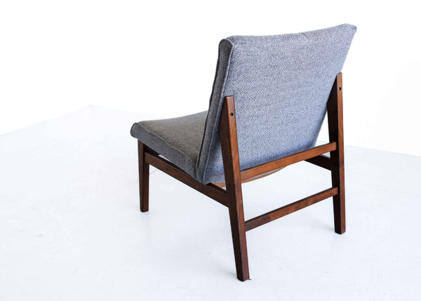 Mid-Century Modern Slipper Chair