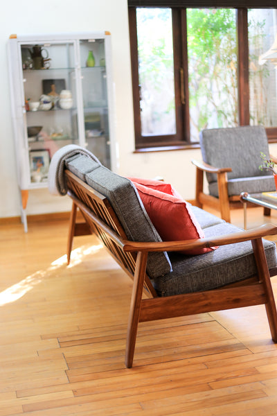 The 'Indigenous South African Medical Cabinet' - made to order