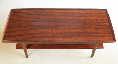 Scandinavian Modern Style Coffee table