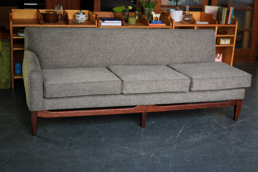 Five Seat Mid-Century Corner Unit