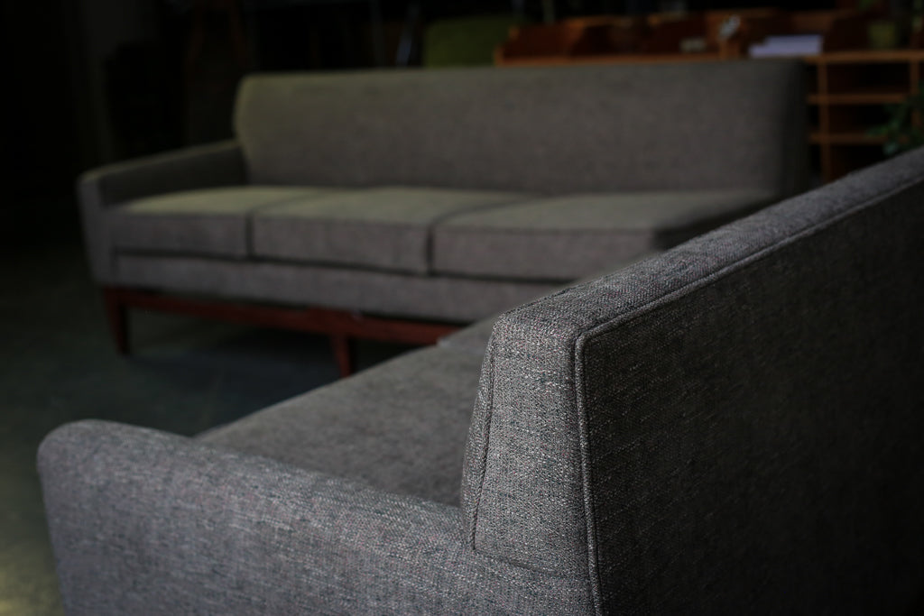 Five Seat Mid-Century Corner Unit