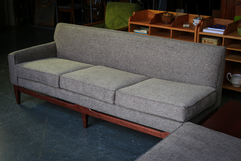Five Seat Mid-Century Corner Unit