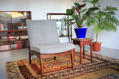 Mid-Century Modern Slipper Chair