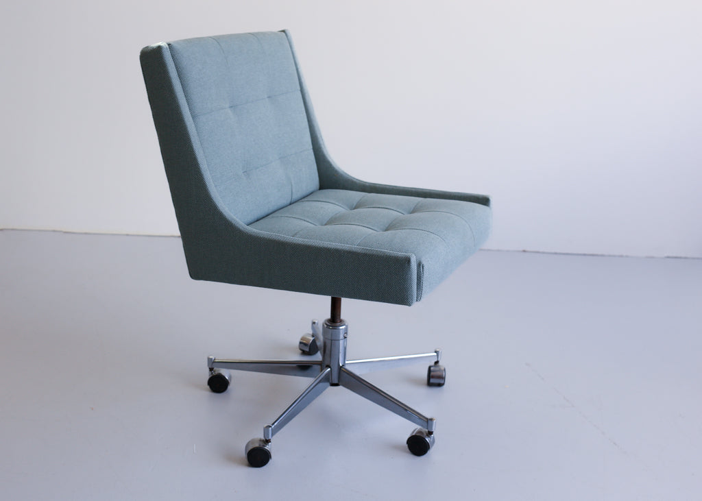Mid-Century Desk Chair