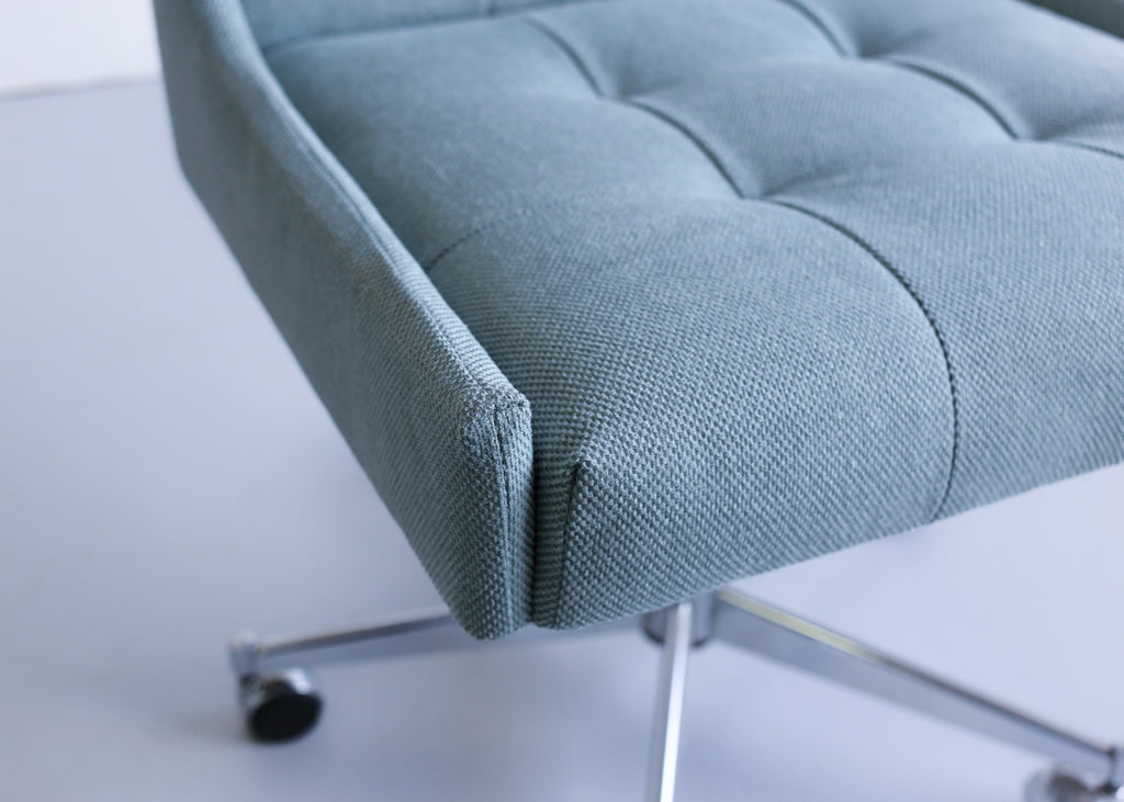 Mid-Century Desk Chair